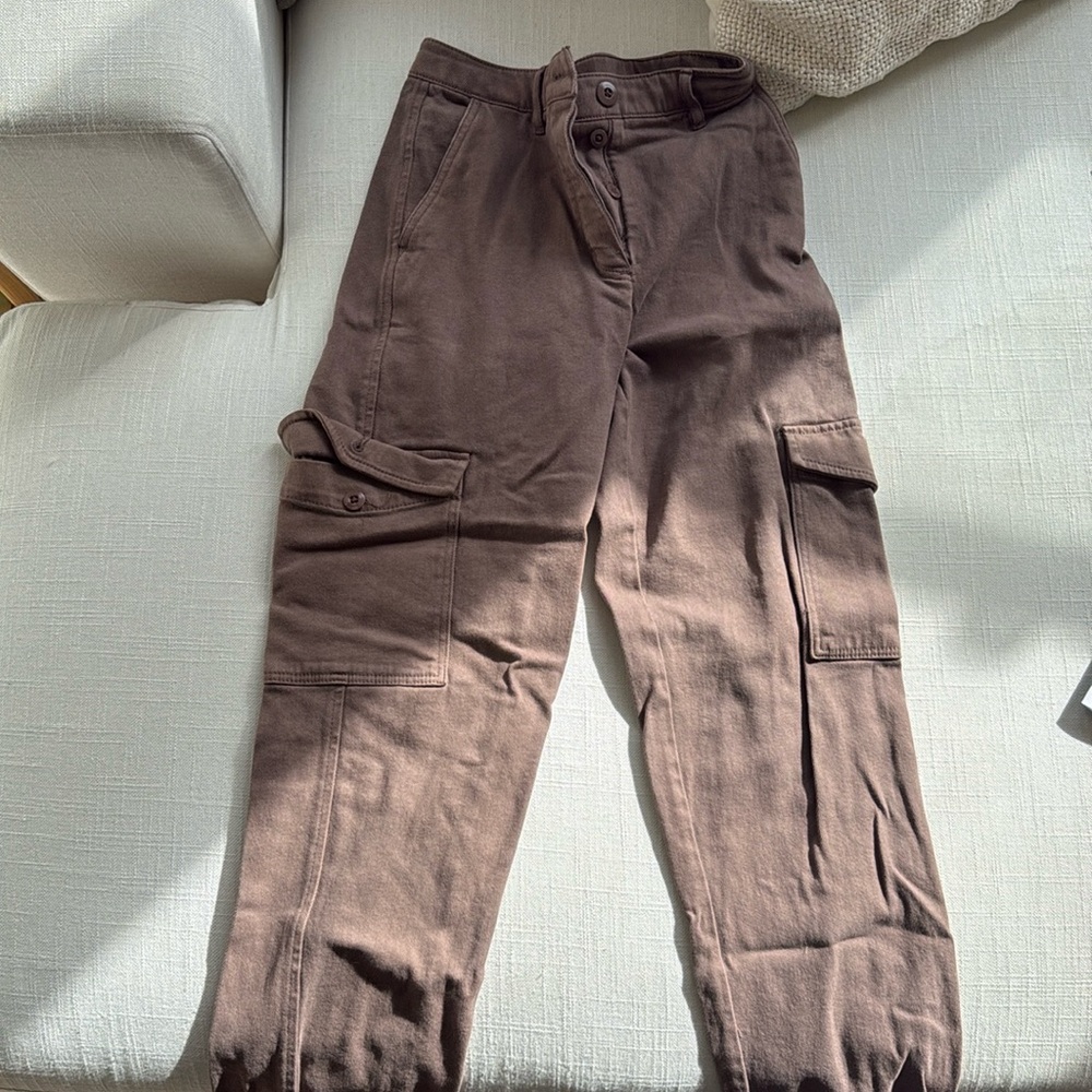 Wilfred, size 4 cargo pants